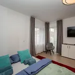 Lovely Apartman- Free Parking *