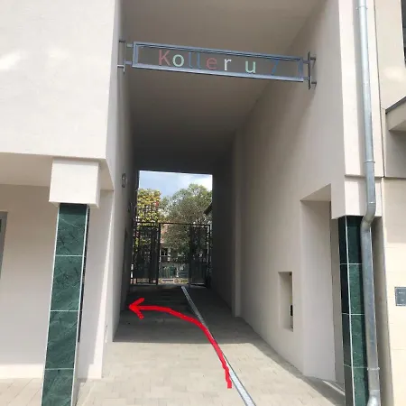 Lovely Apartman- Free Parking Apartamento *